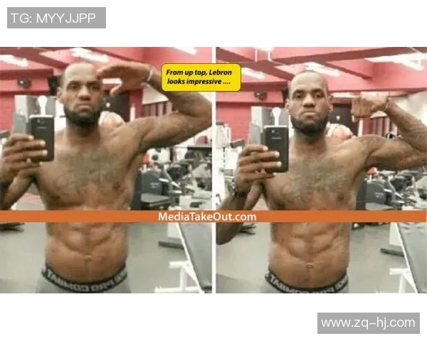 足球明星的鲨鱼肌揭秘：如何在赛场上展现力量与魅力